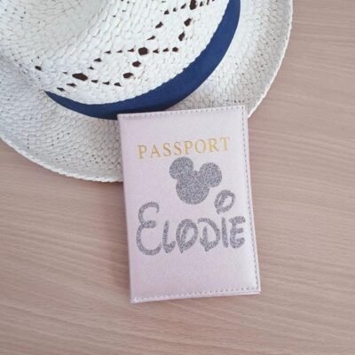 protège passeport personnalisé Elodie